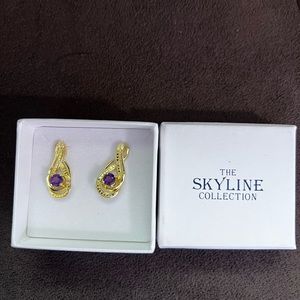 The Skyline Collection earrings, gold with purple jewel